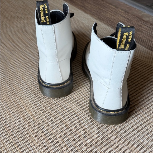 Dr. Martens White Leather Boots with Black Accents - Picture 2 of 7